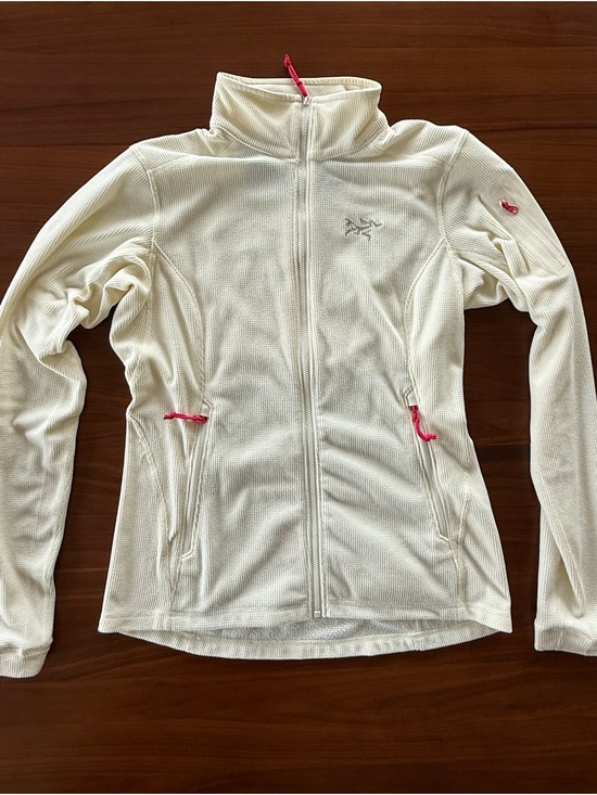 Arc'teryx Jackets & Blazers - Arc'teryx Delta LT Cream Full-Zip Fleece Jacket with Pink Accents
